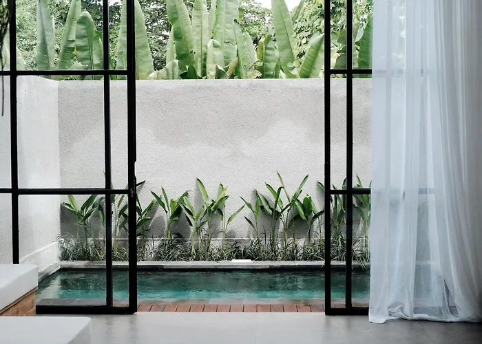 Villa Loft With Rooftop! Hidden Gem! *